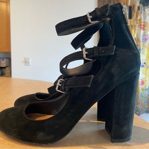 Steve Madden Black "Veruca" Suede Heels